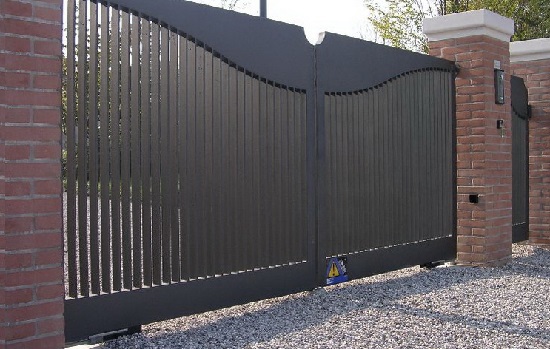 Купить новые ворота Абакан откатные в Ухте по цене от 84272 руб