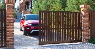 Купить ворота на участок Ухта, цена от 2792 руб.