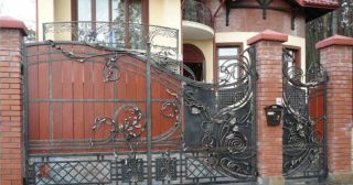 Купить услугу дизайн ворот Ухта, цена от 2213 руб.