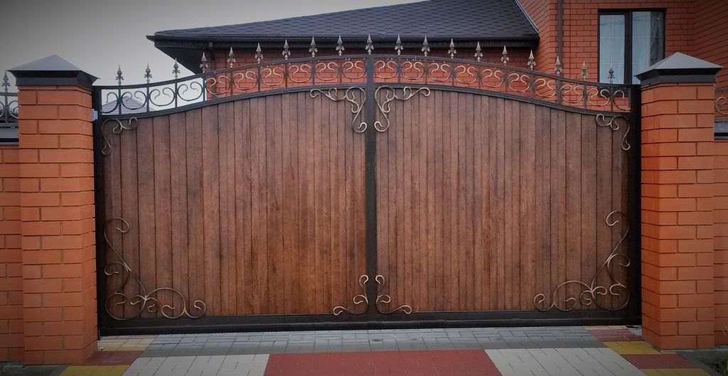 Купить простые ворота для дома: советы по выбору, установке и уходу в Ухте от 33709 руб | ВоротМастер-Хта